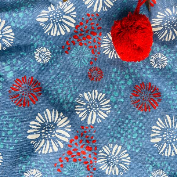 Floral Red White And Blue Canvas Tote Bag Faux Leather Brown Handle Straps - Picture 3 of 5